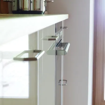 Alblerhof Unterstadl 아파트 *